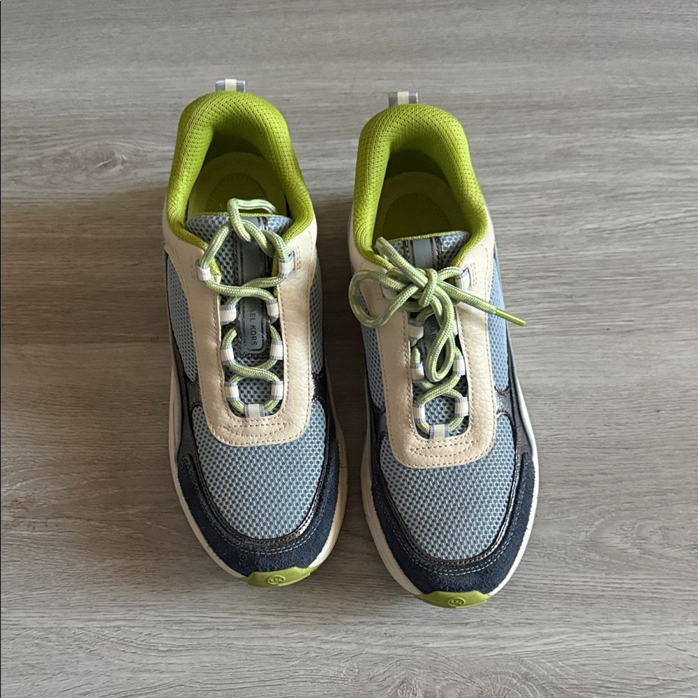 Michael Kors Sneakers in Gray & Lime